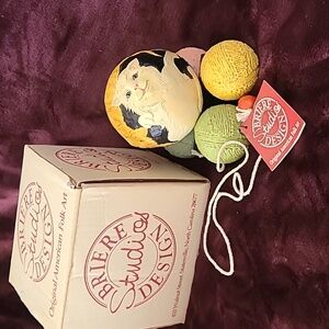Briere Studio Designs 1993 Kittens With Yarn Rolly Polly Pull Toy